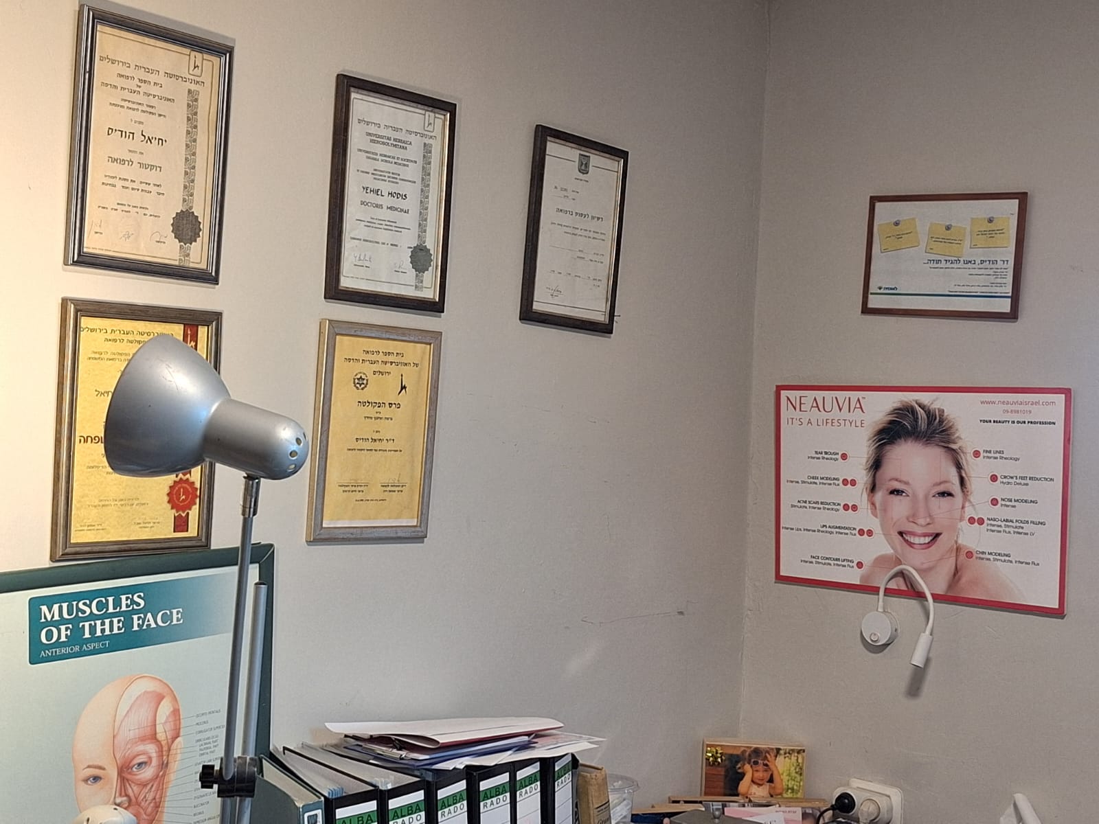 Dr-Hodis-Certificates